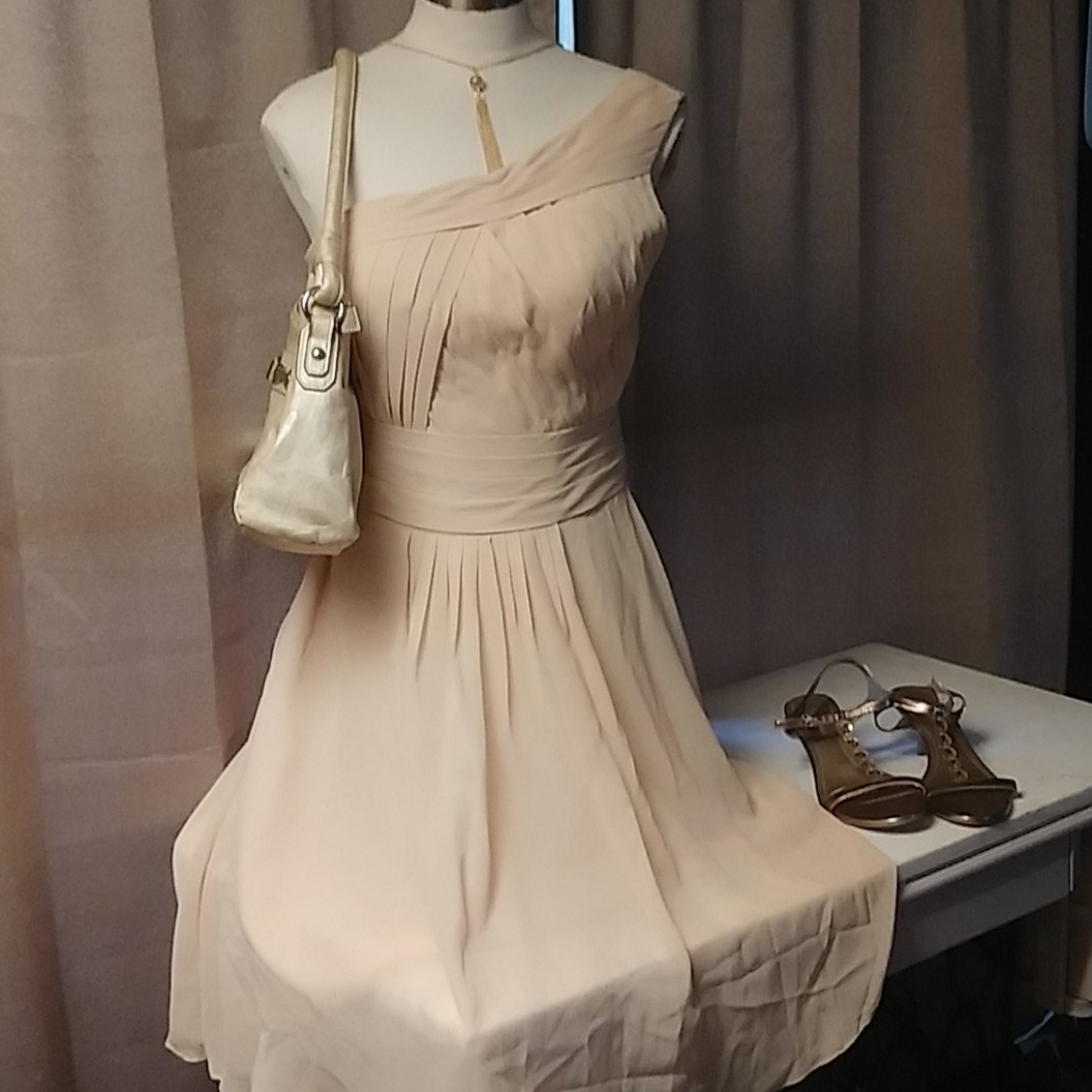 Dressy Star party dress SZ 6 NWT